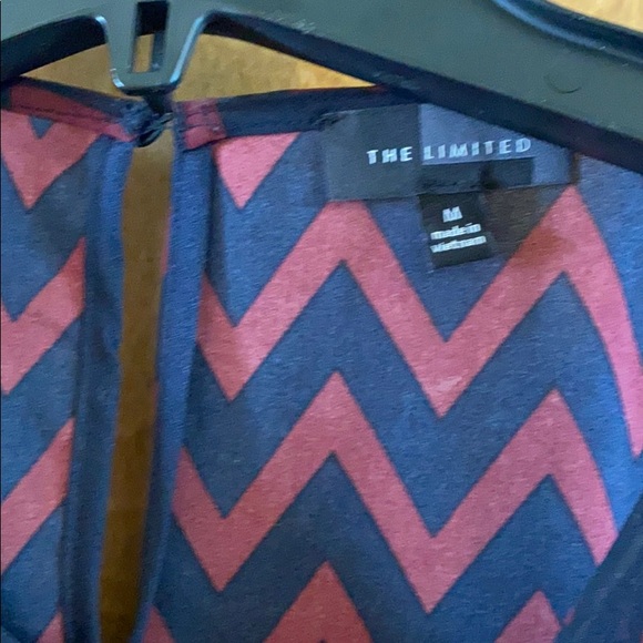 Zig zag pattern blouse - Picture 3 of 4